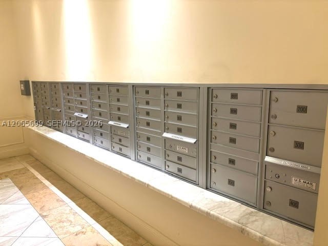 1300 Ponce De Leon Blvd #409, Coral Gables FL 33134