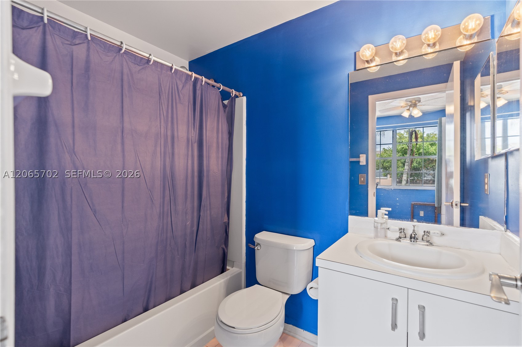 38 Truman Dr, Weston FL 33326