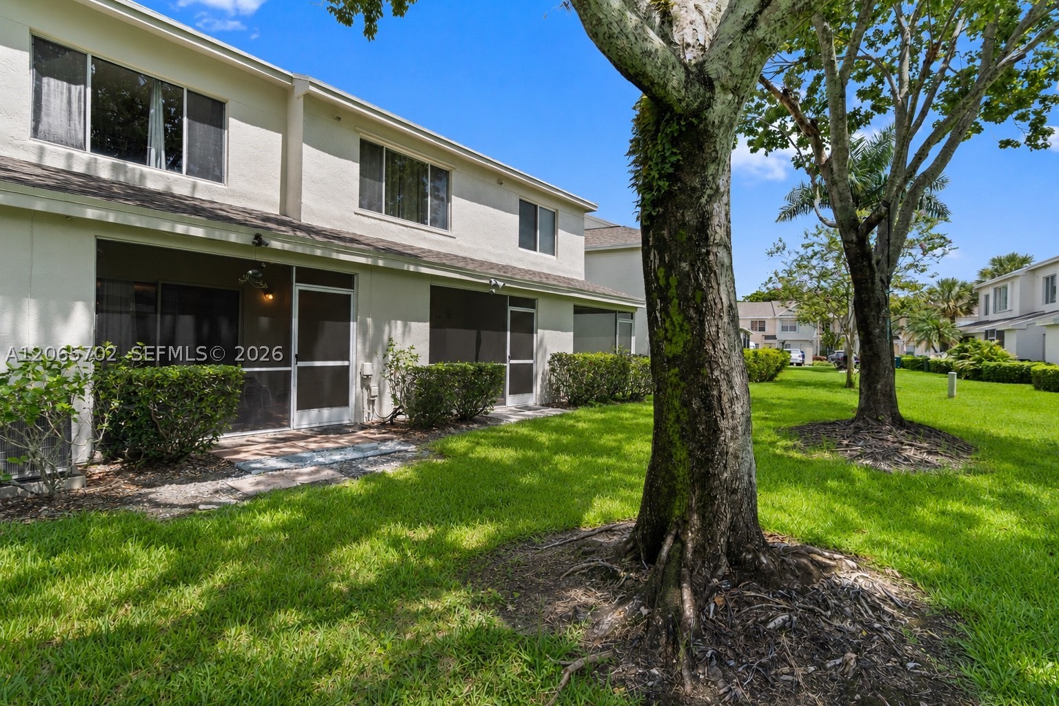 38 Truman Dr, Weston FL 33326