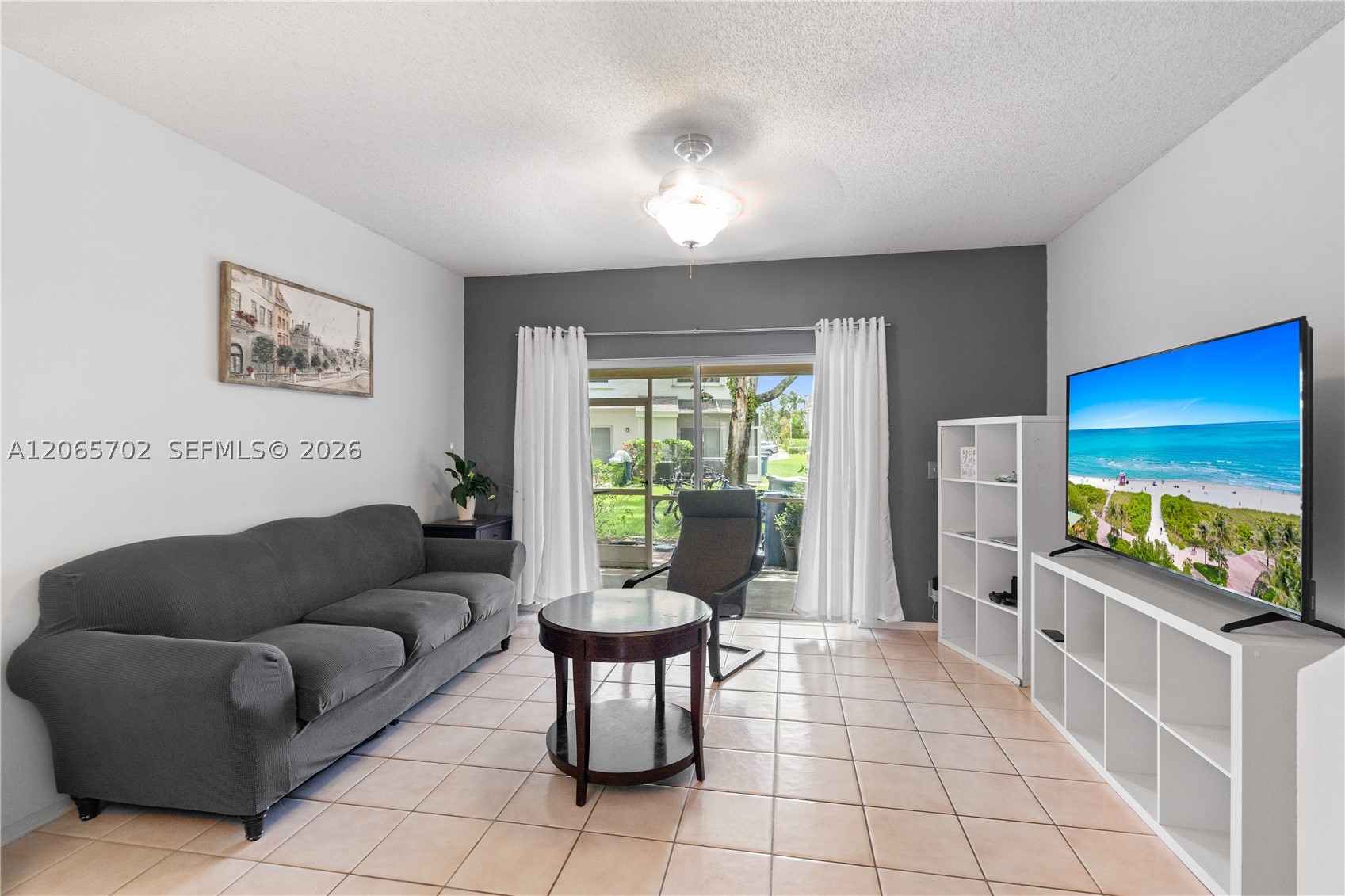 38 Truman Dr, Weston FL 33326
