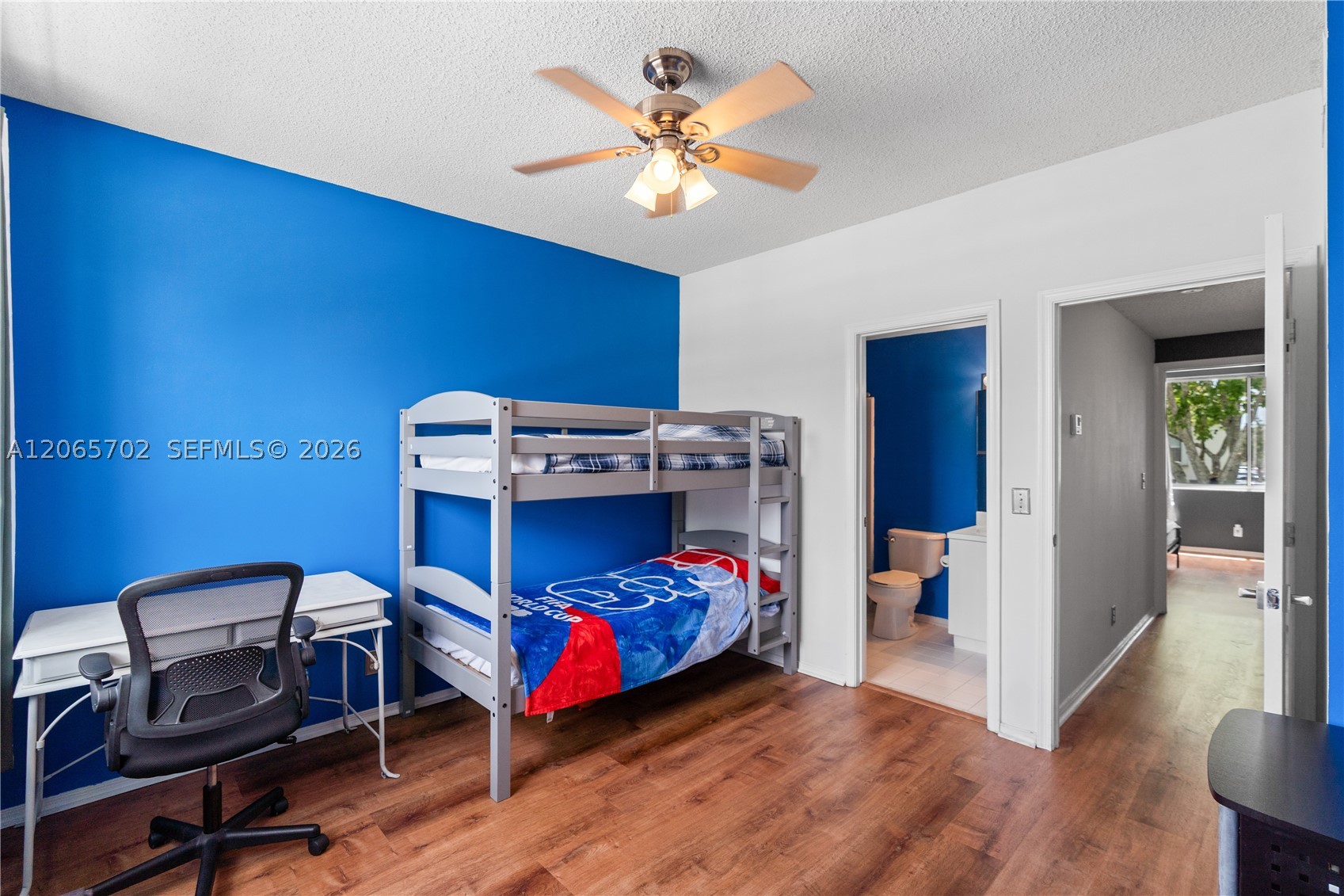 38 Truman Dr, Weston FL 33326