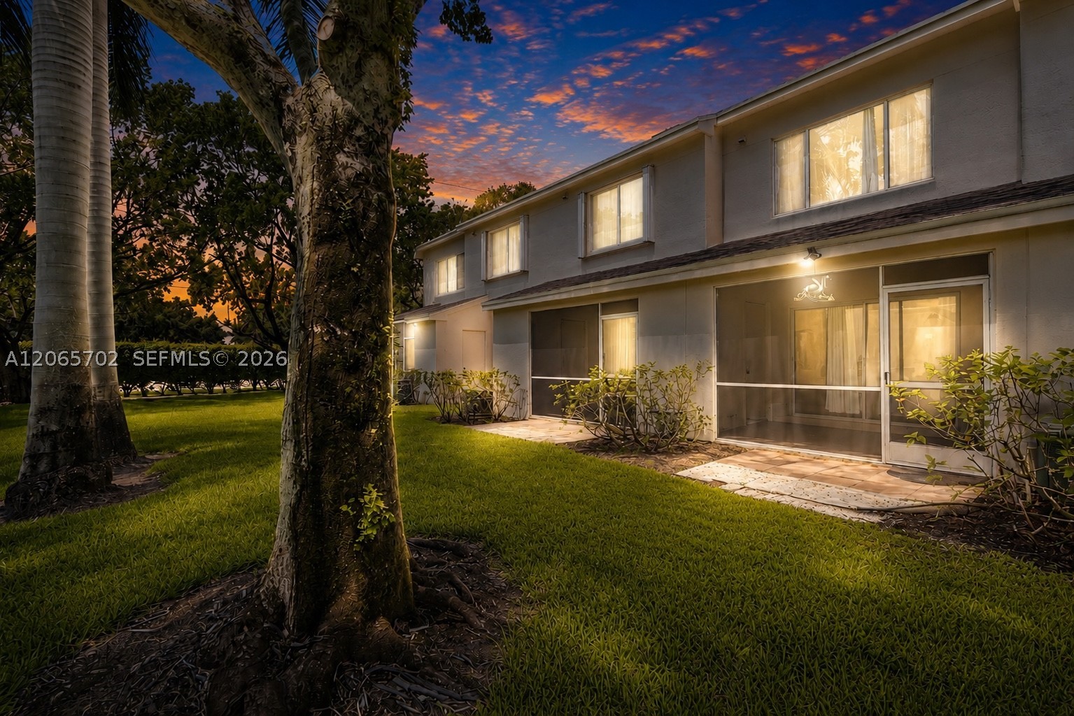 38 Truman Dr, Weston FL 33326