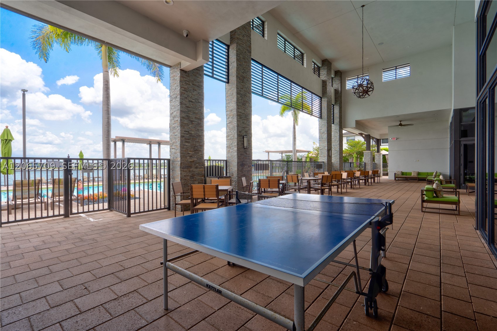 15826 NW 91st Ct #15826, Miami Lakes FL 33018
