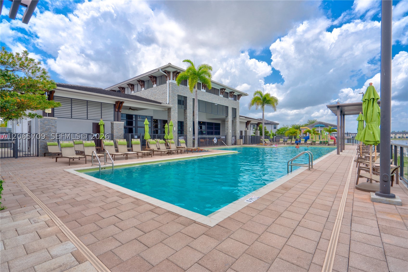 15826 NW 91st Ct #15826, Miami Lakes FL 33018