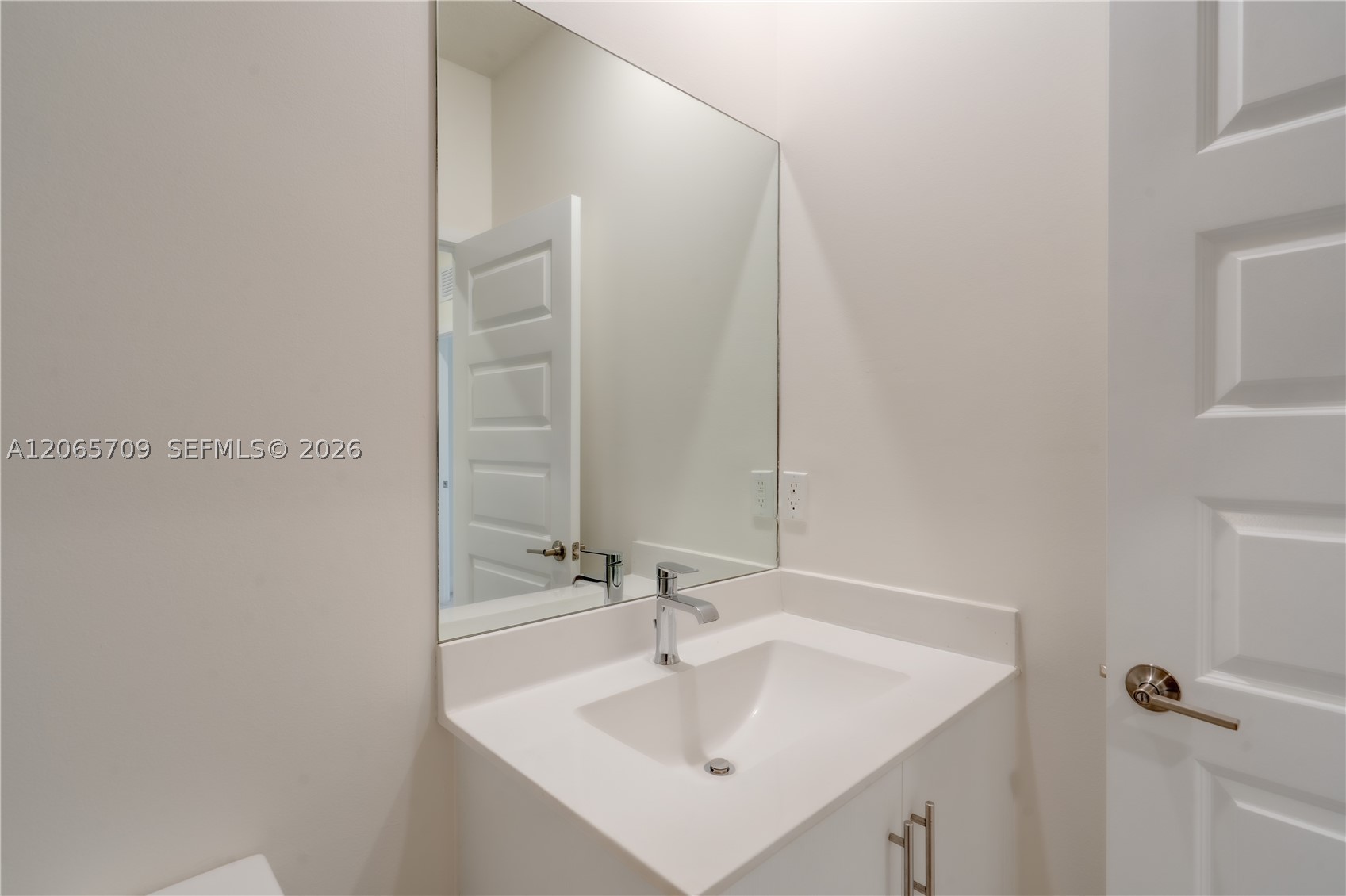 15826 NW 91st Ct #15826, Miami Lakes FL 33018