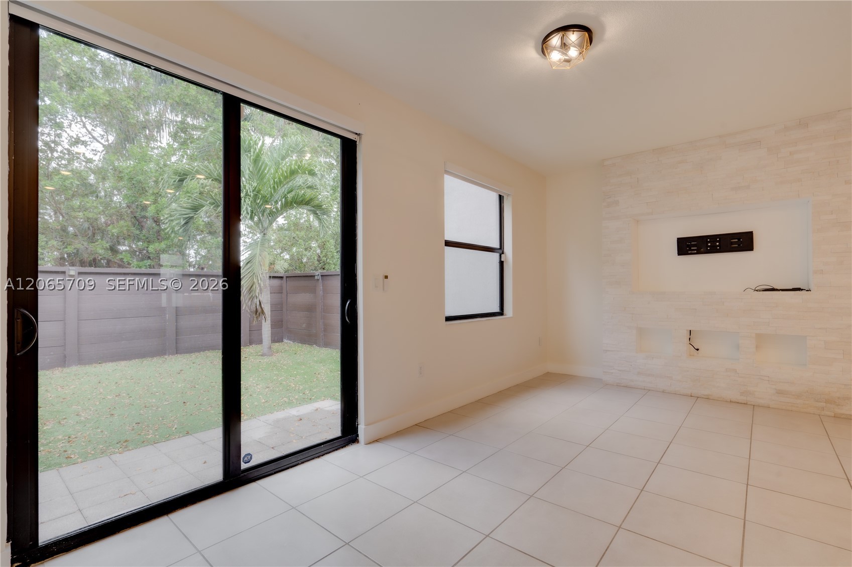 15826 NW 91st Ct #15826, Miami Lakes FL 33018