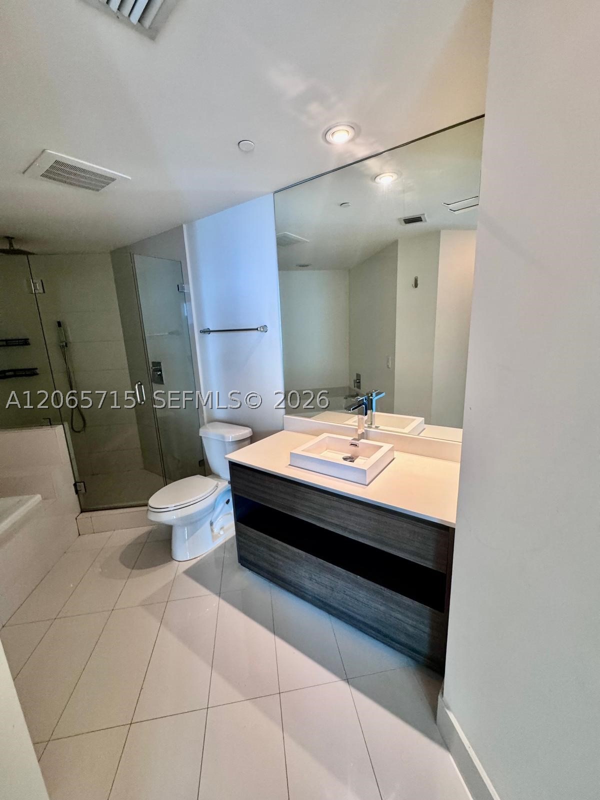 1100 S Miami Ave #3010, Miami FL 33130