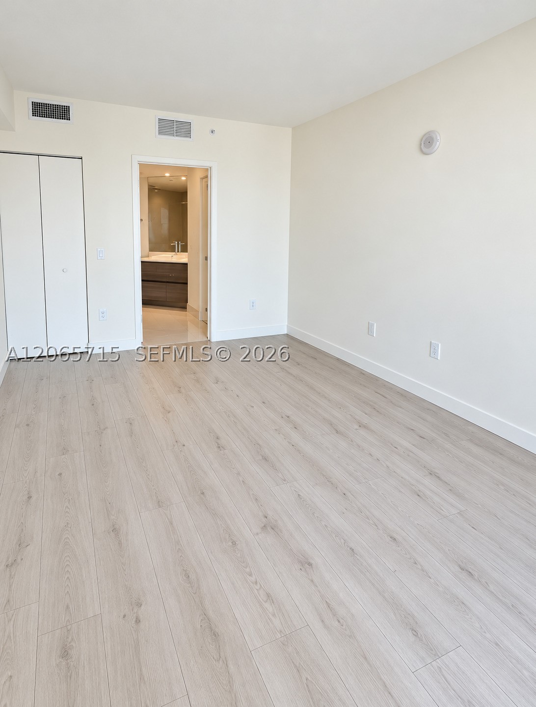 1100 S Miami Ave #3010, Miami FL 33130