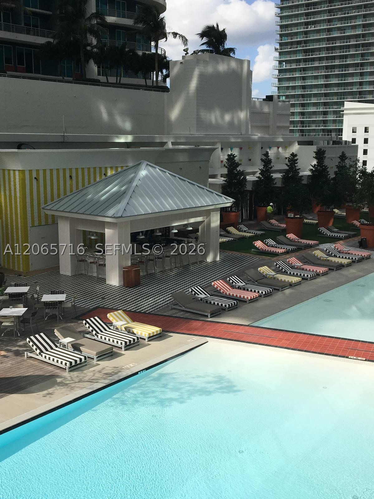 1300 S Miami Ave #1008, Miami FL 33130