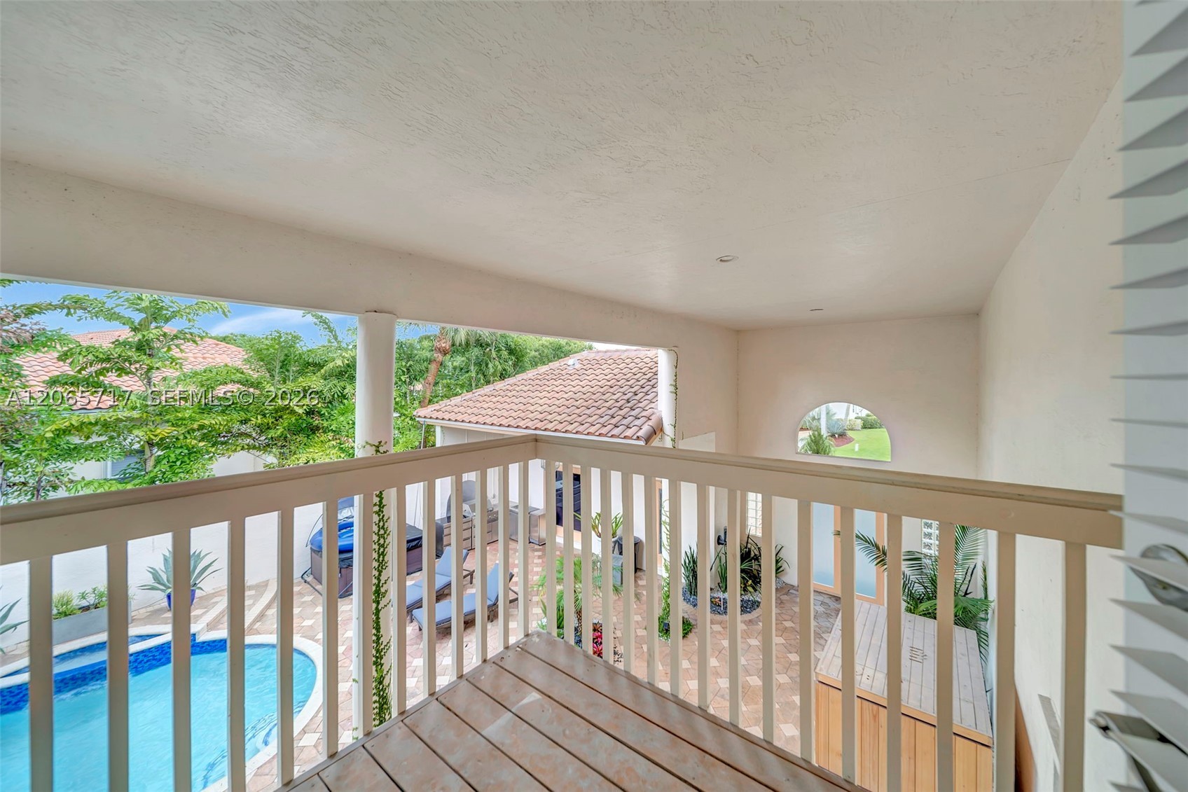 12127 NW 9th Dr, Coral Springs FL 33071