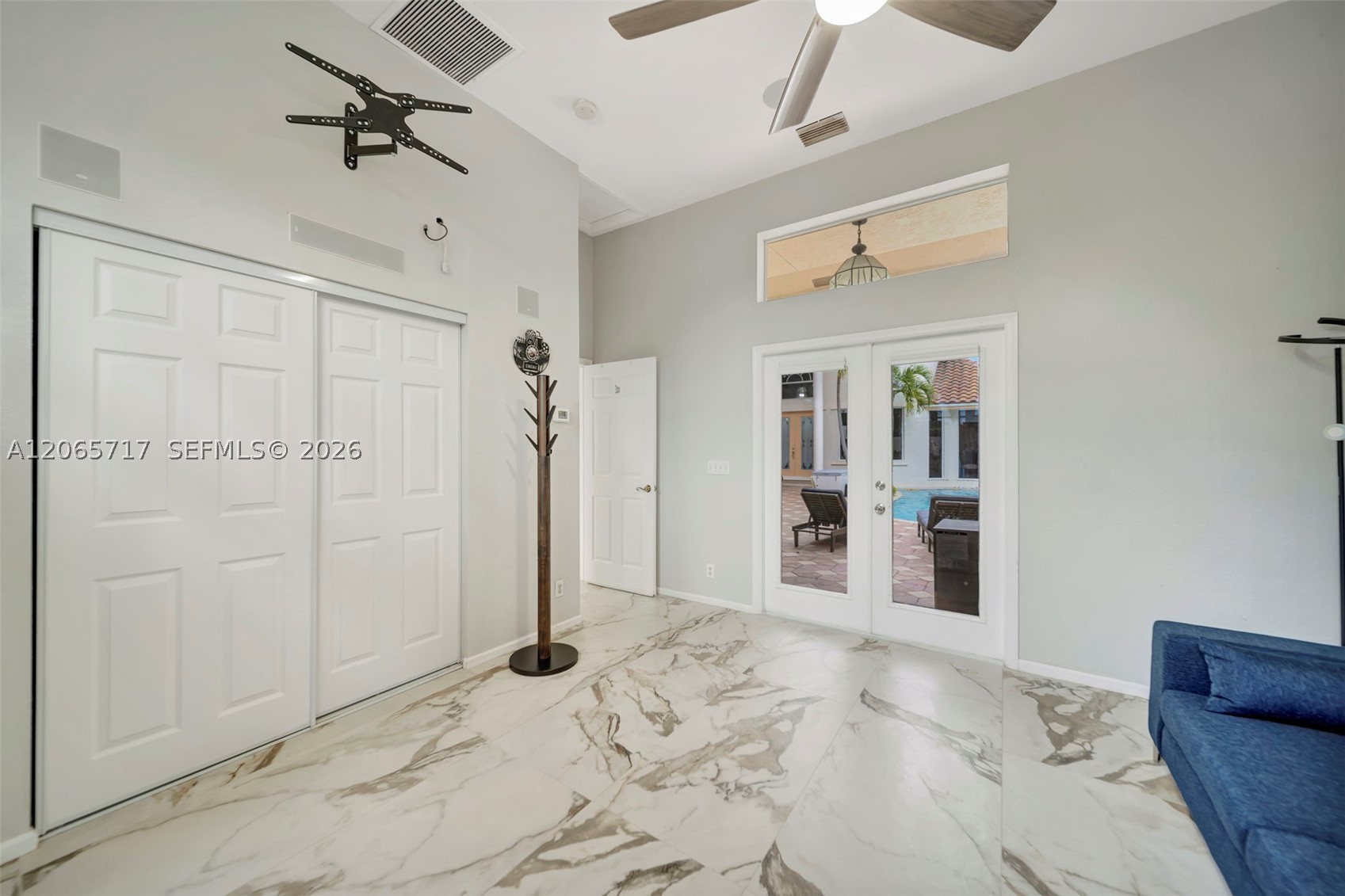 12127 NW 9th Dr, Coral Springs FL 33071