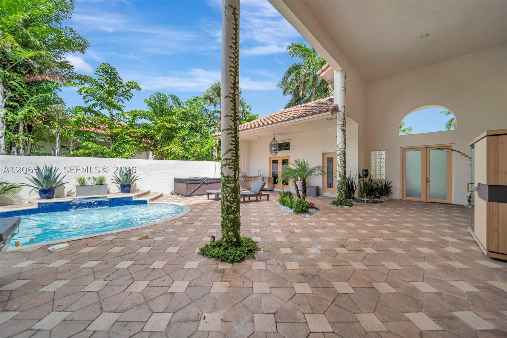 12127 NW 9th Dr, Coral Springs FL 33071