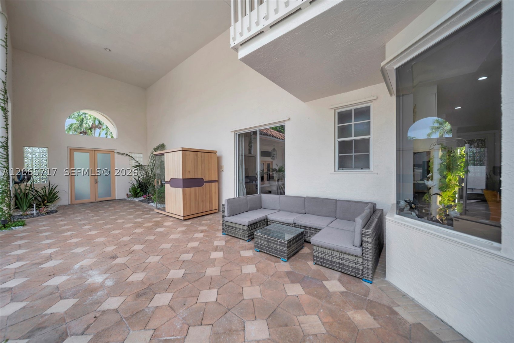 12127 NW 9th Dr, Coral Springs FL 33071