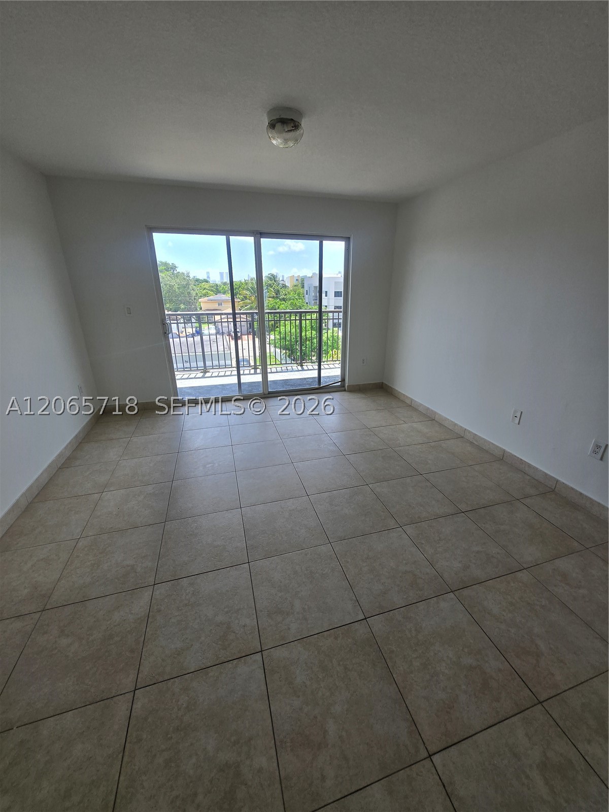 2647 NW 25th Ave #511, Miami FL 33142