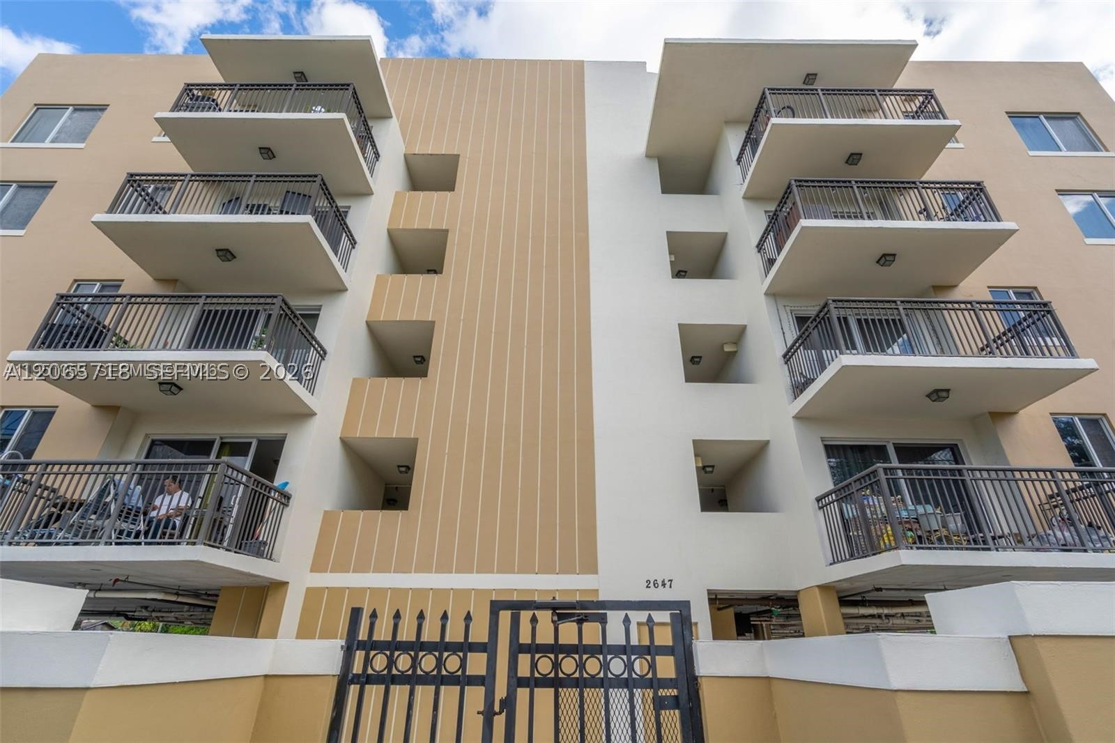 2647 NW 25th Ave #511, Miami FL 33142