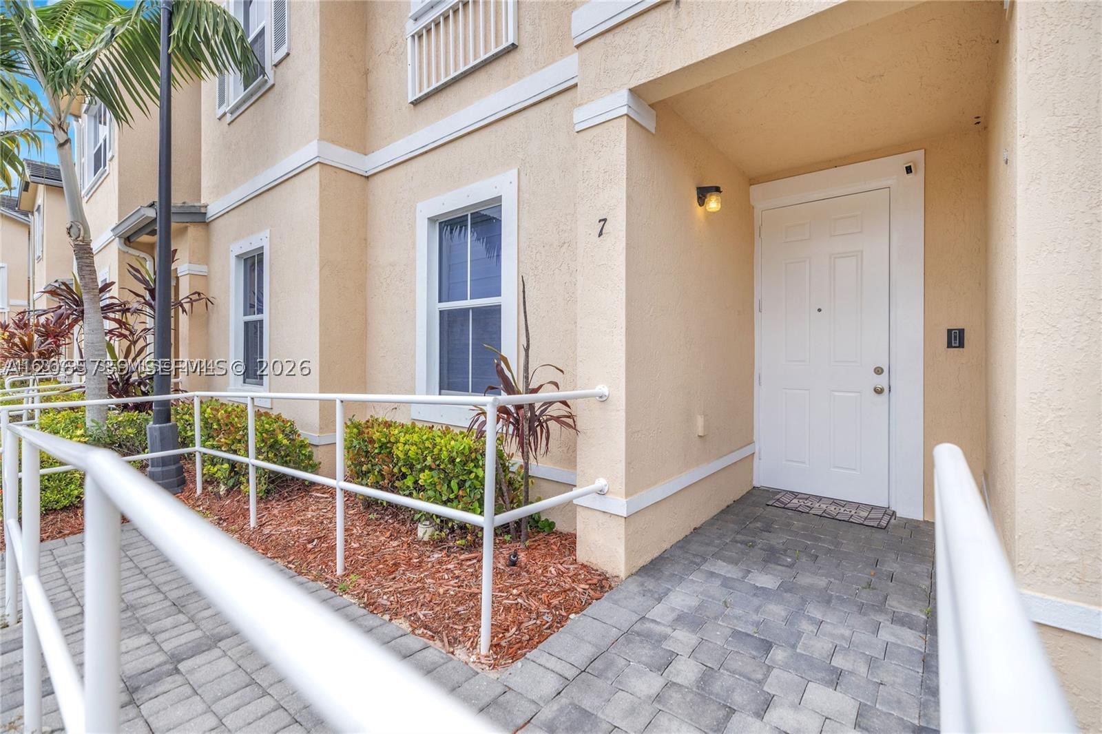 2819 SE 1st Dr #7, Homestead FL 33033