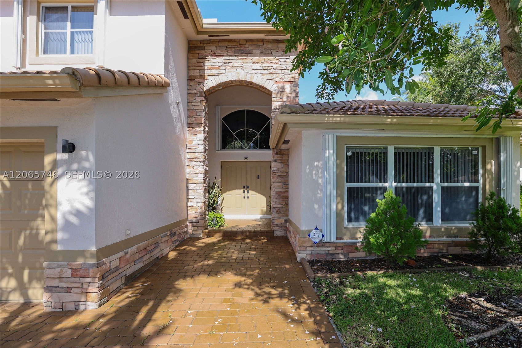 843 NW 131st Ave, Sunrise FL 33325