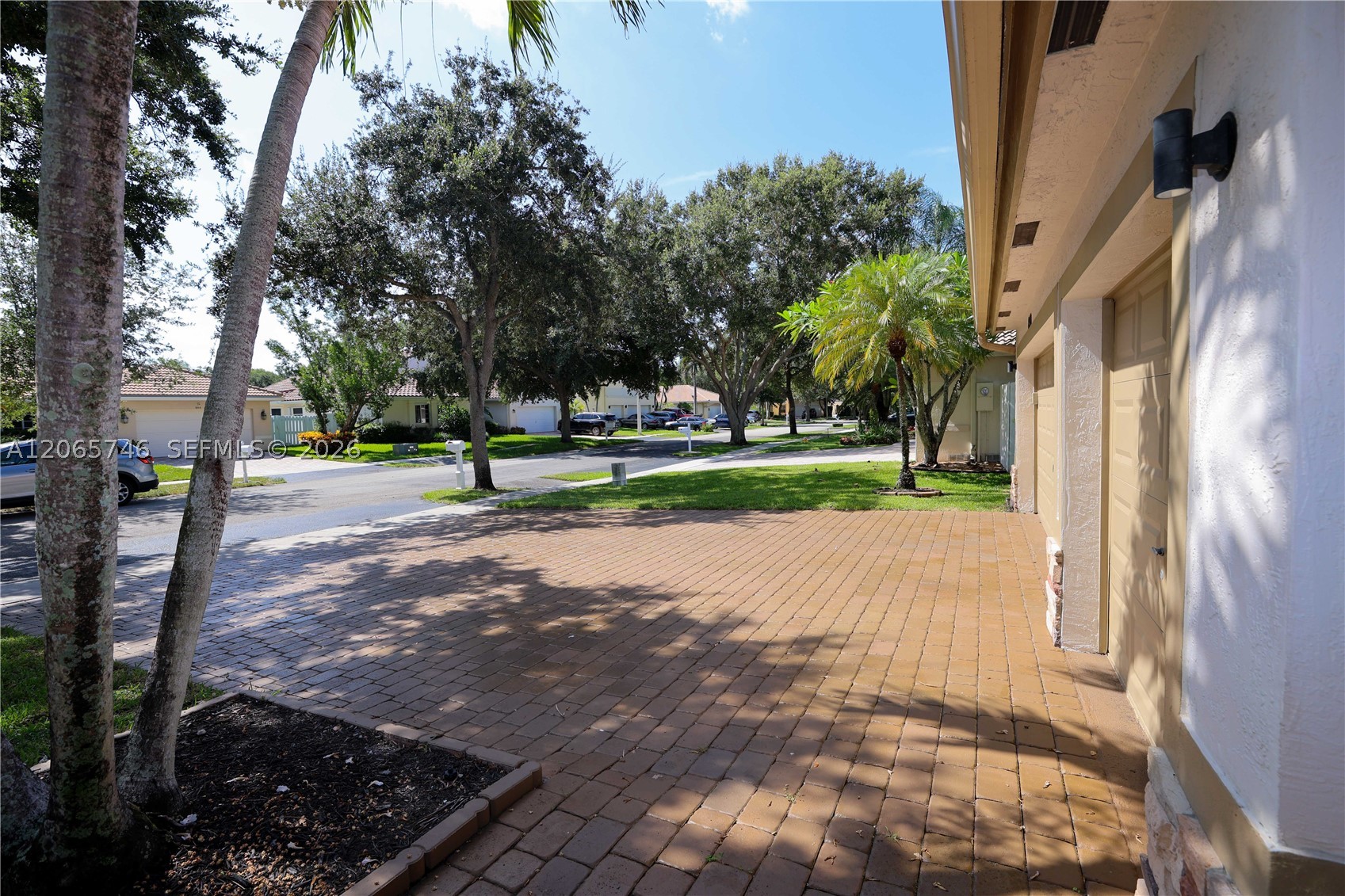 843 NW 131st Ave, Sunrise FL 33325
