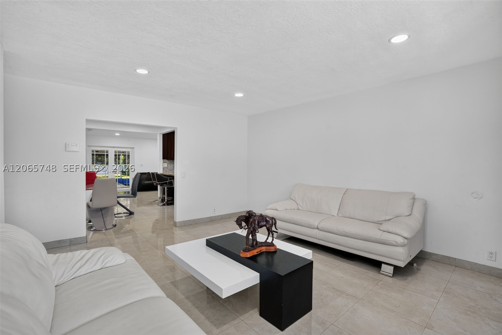 6010 SW 19 ST, Miami FL 33155