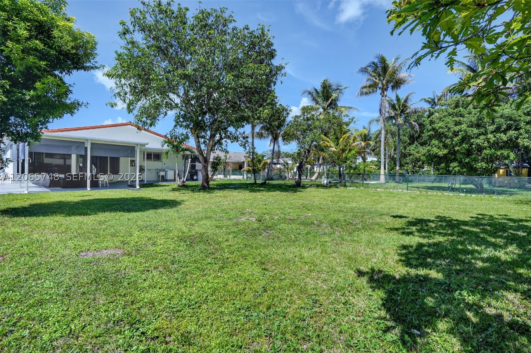 6010 SW 19 ST, Miami FL 33155