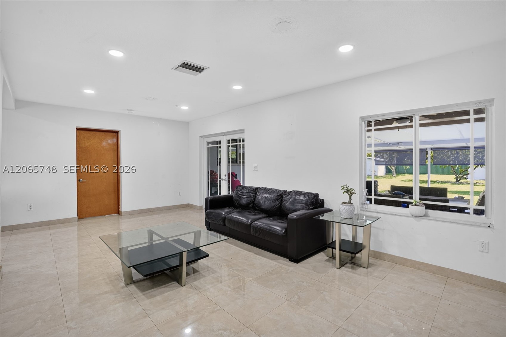 6010 SW 19 ST, Miami FL 33155