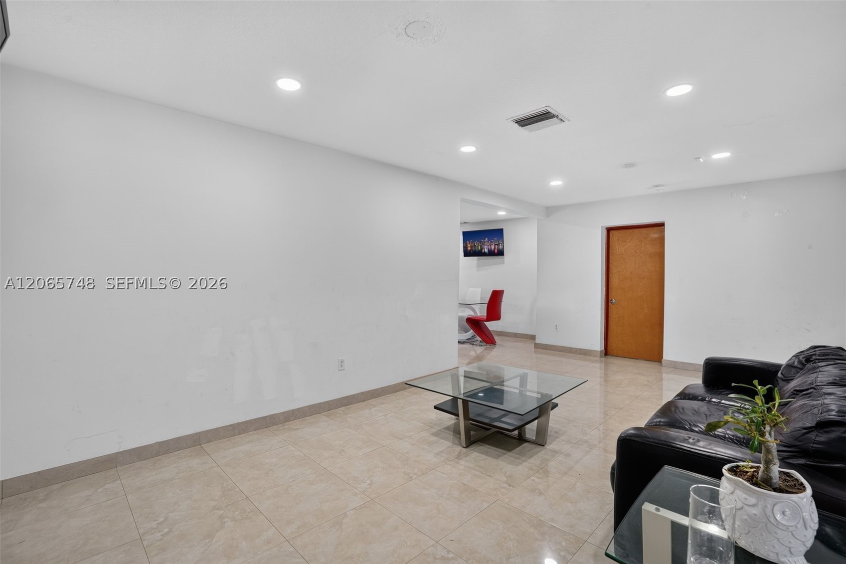 6010 SW 19 ST, Miami FL 33155