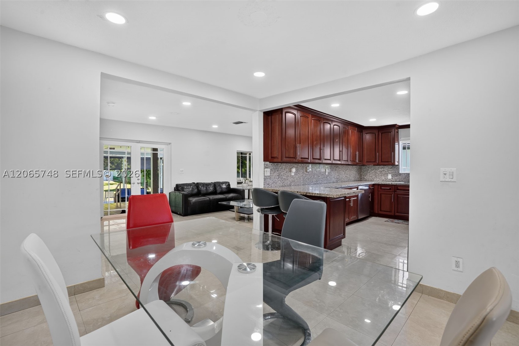 6010 SW 19 ST, Miami FL 33155