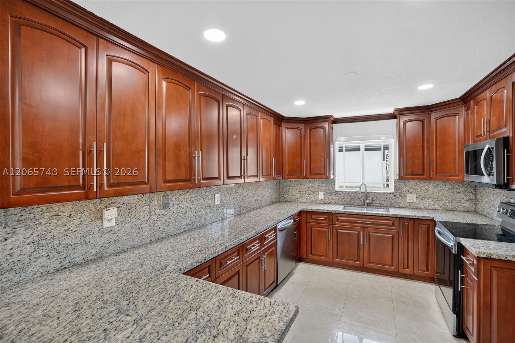 6010 SW 19 ST, Miami FL 33155