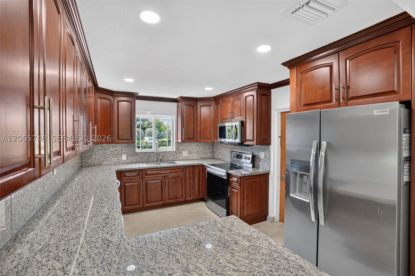 6010 SW 19 ST, Miami FL 33155