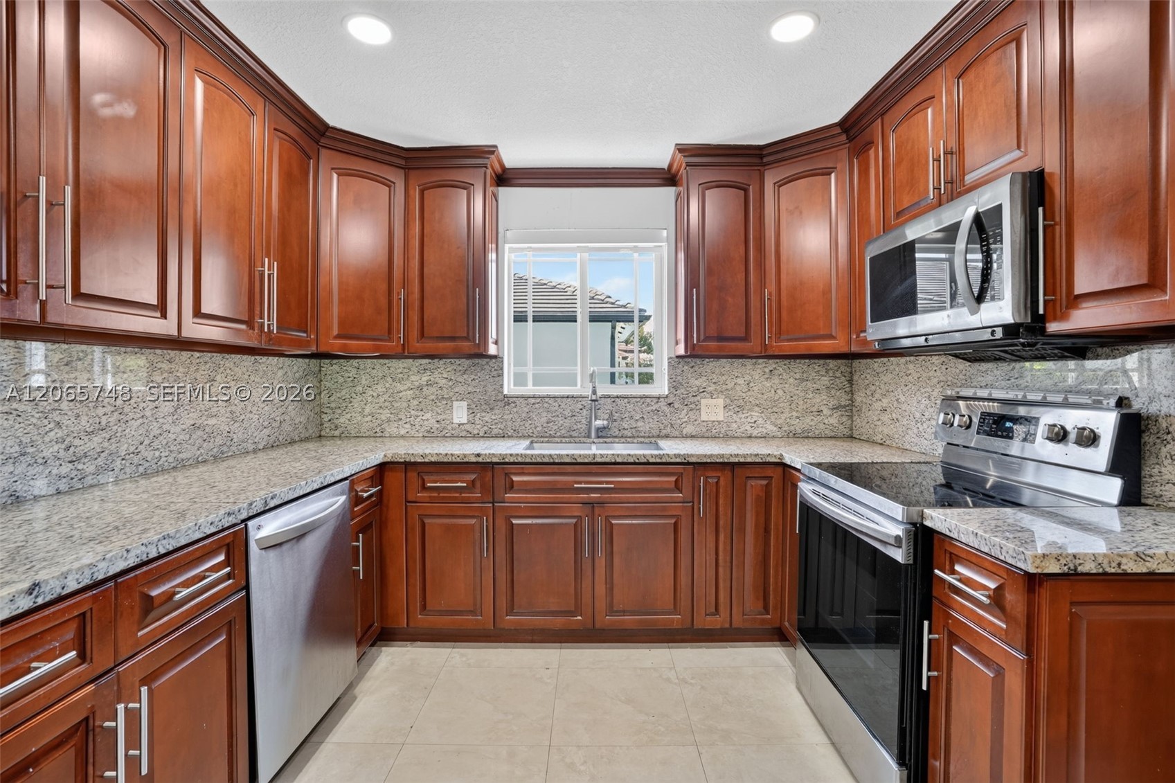 6010 SW 19 ST, Miami FL 33155