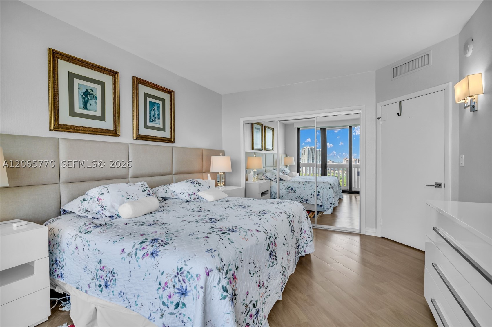 2000 Island Blvd #2006, Aventura FL 33160