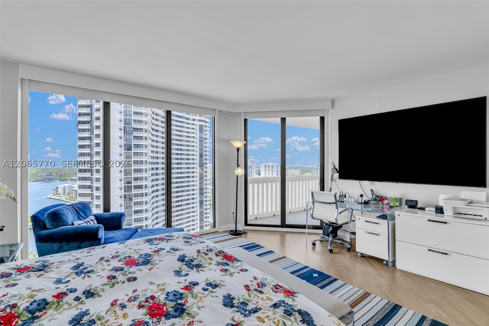 2000 Island Blvd #2006, Aventura FL 33160