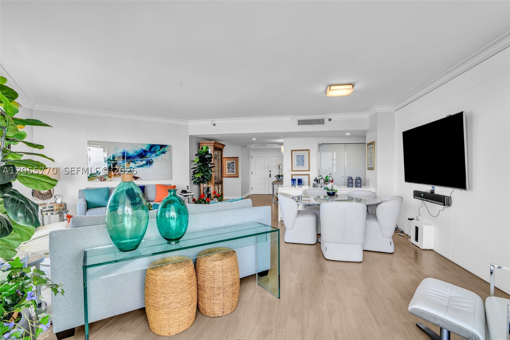 2000 Island Blvd #2006, Aventura FL 33160