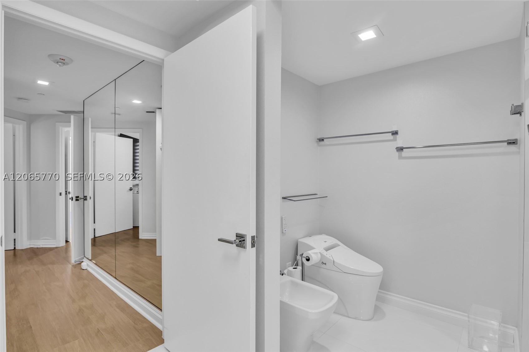 2000 Island Blvd #2006, Aventura FL 33160