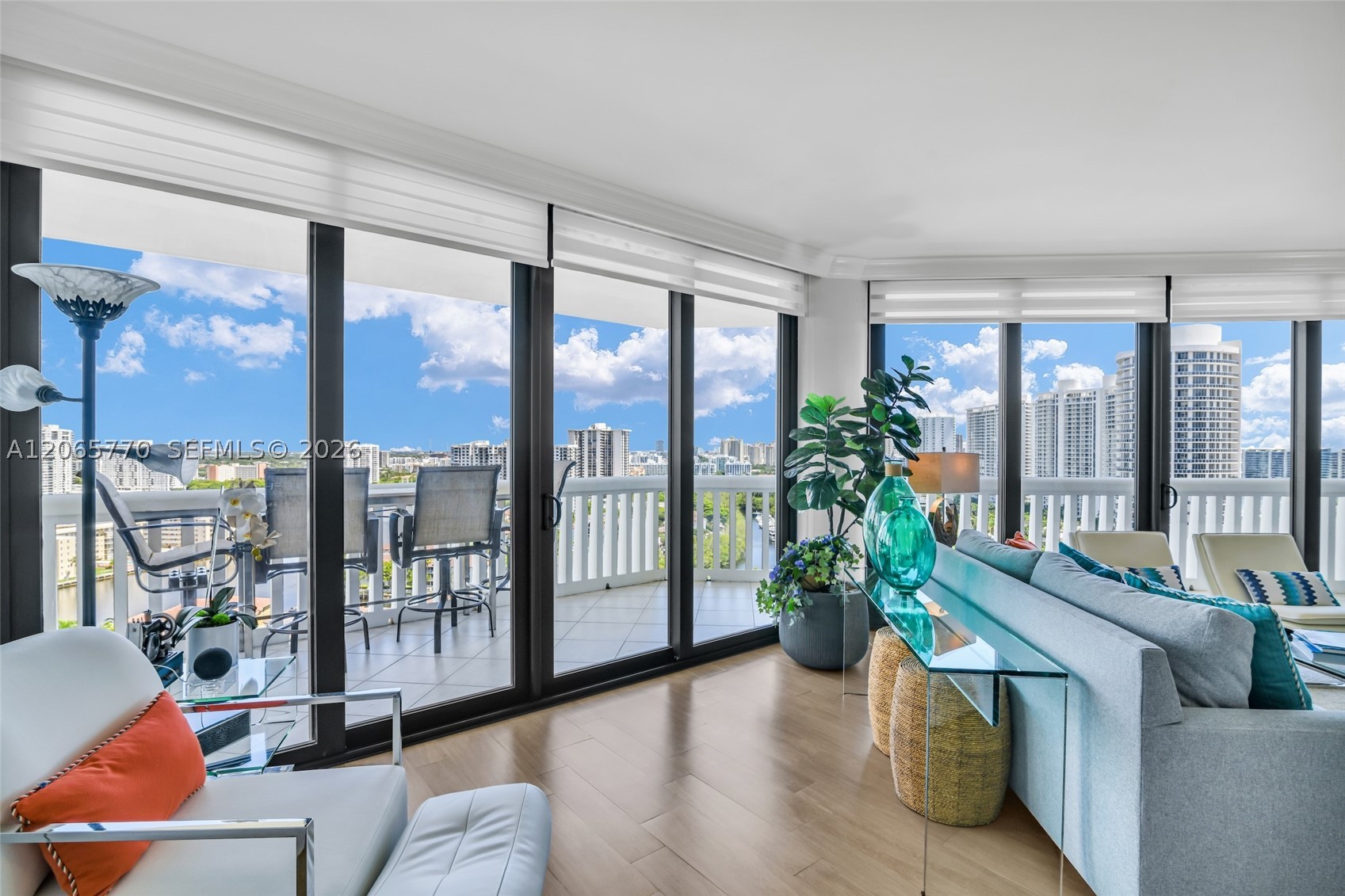 2000 Island Blvd #2006, Aventura FL 33160