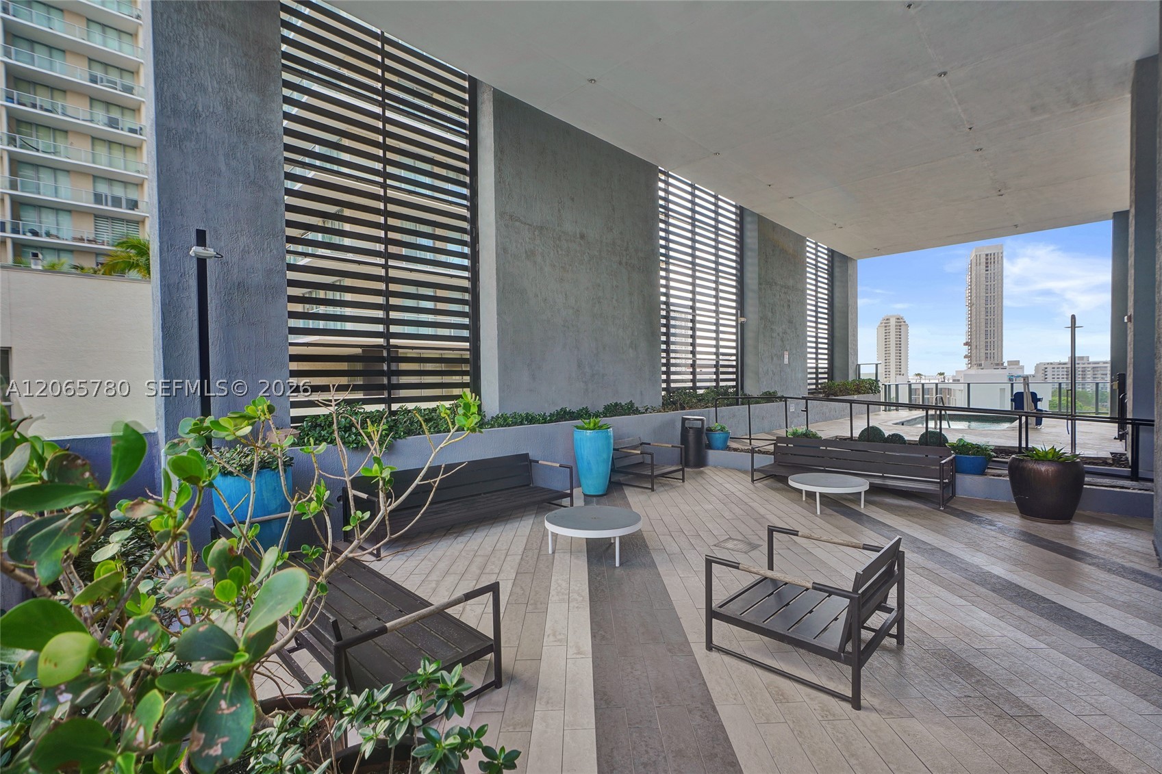 121 NE 34th St #2705, Miami FL 33137