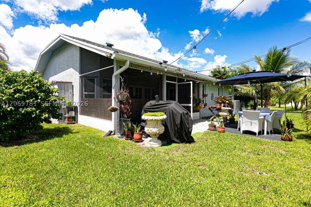 7112 NW 107th Ave, Tamarac FL 33321