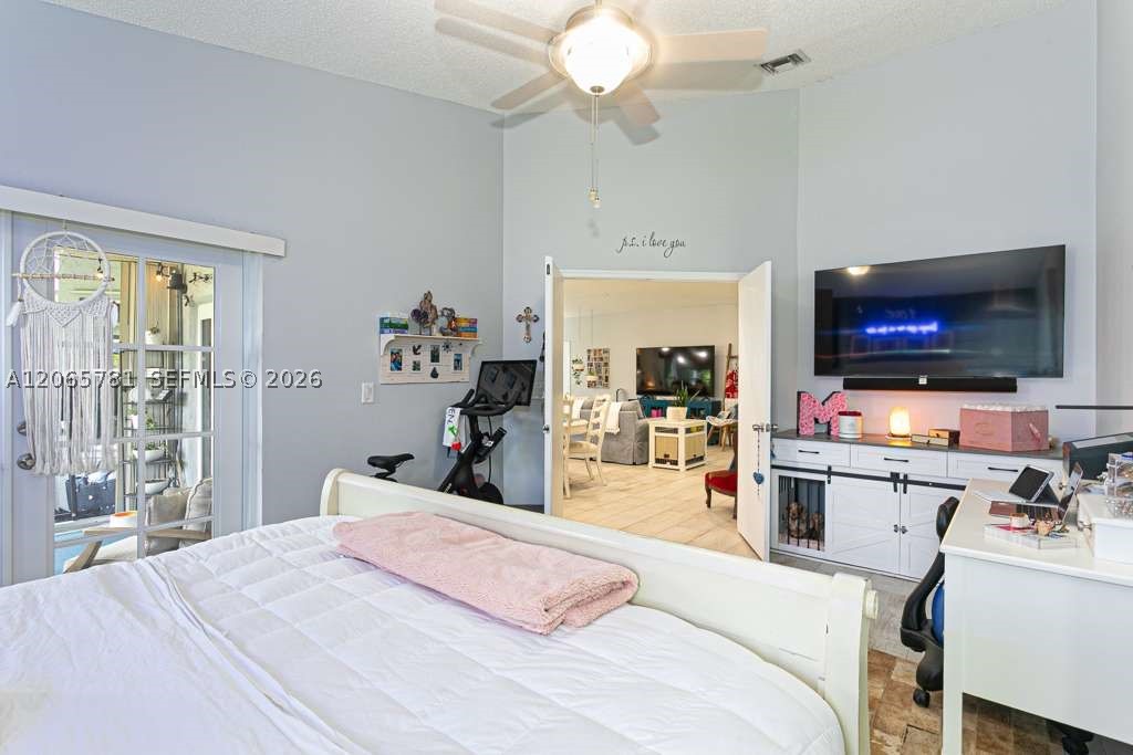 7112 NW 107th Ave, Tamarac FL 33321
