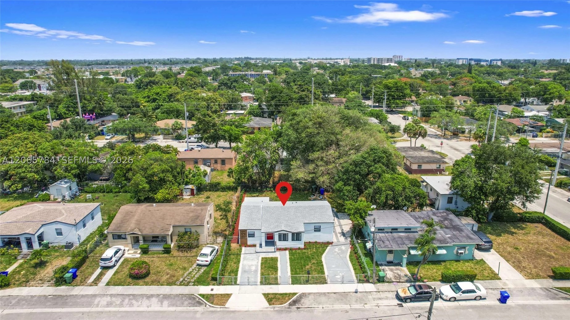 1121 NW 57th St, Miami FL 33127