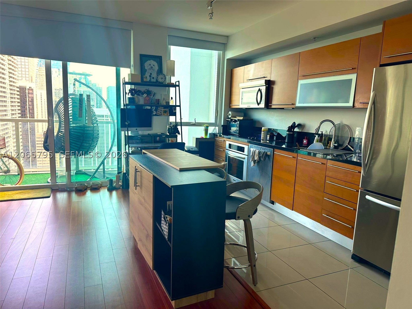244 Biscayne Blvd #3707, Miami FL 33132