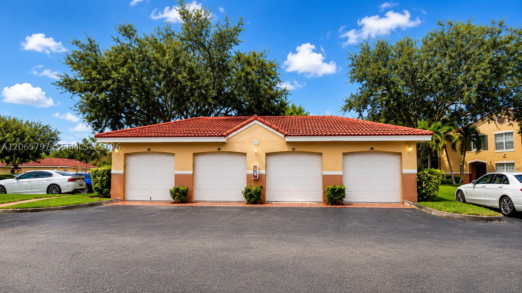 10294 S Fox Trail Rd S #704, Royal Palm Beach FL 33411