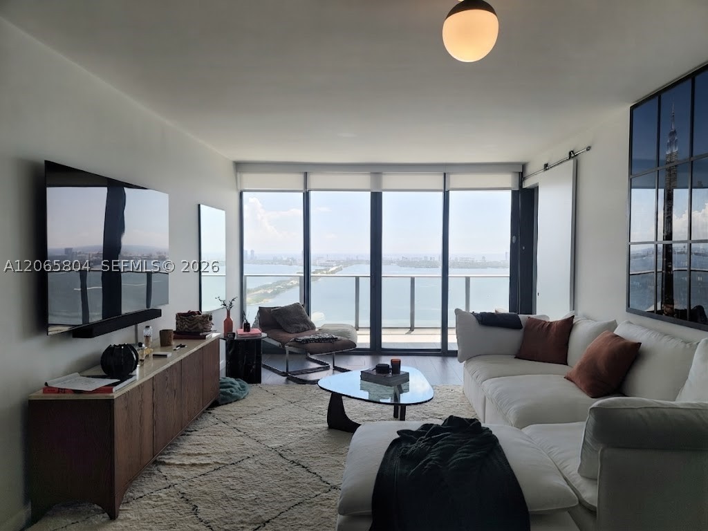 3131 NE 7th Ave #4404, Miami FL 33137