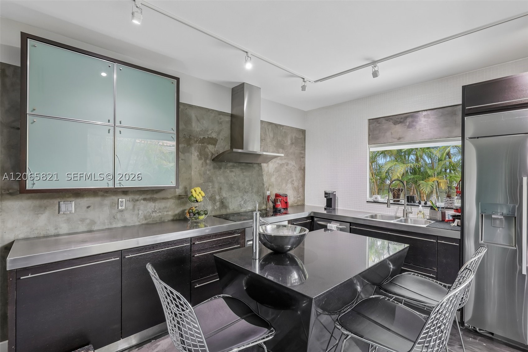 16581 NW 84th Ave, Miami Lakes FL 33016