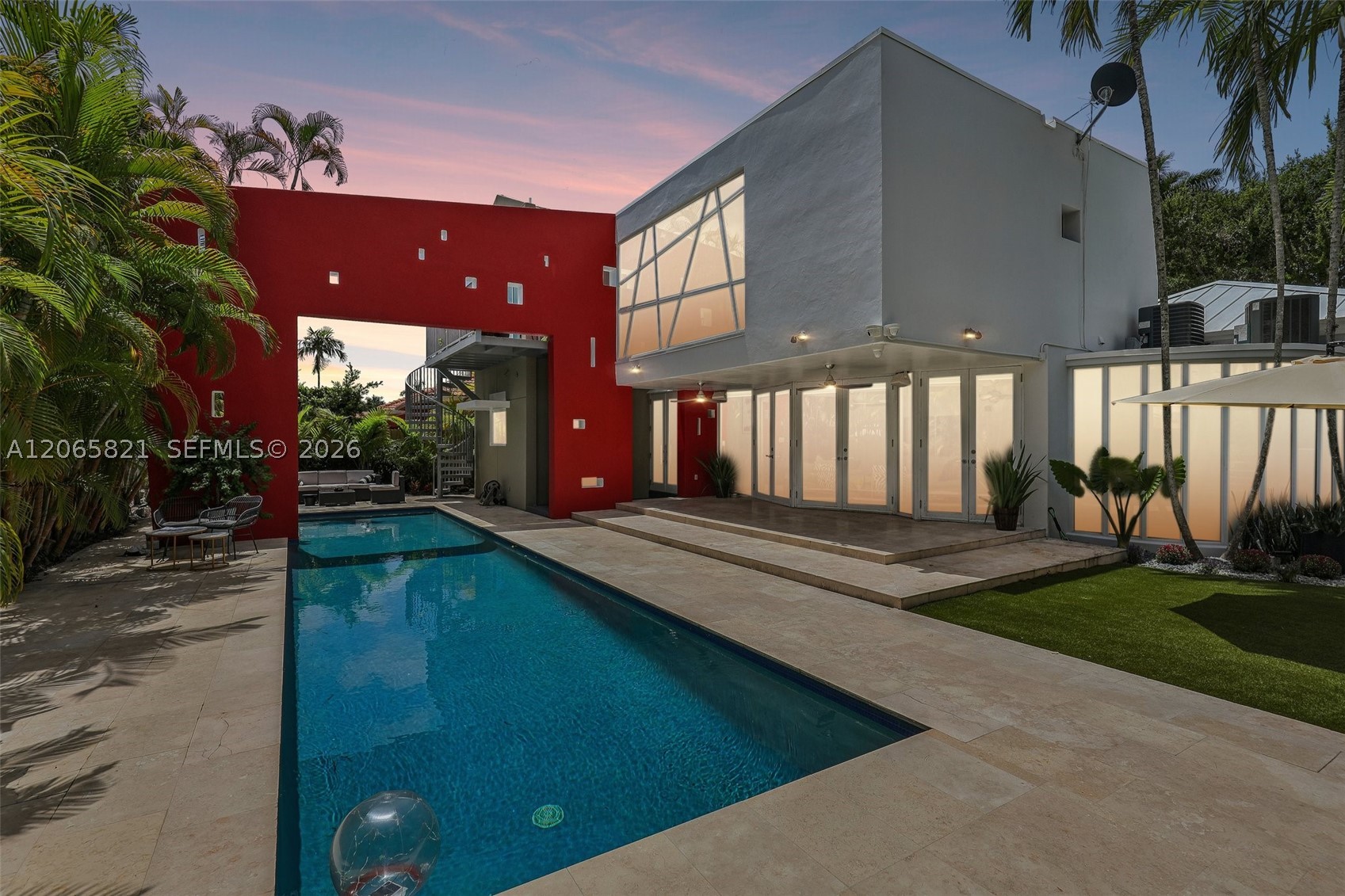 16581 NW 84th Ave, Miami Lakes FL 33016