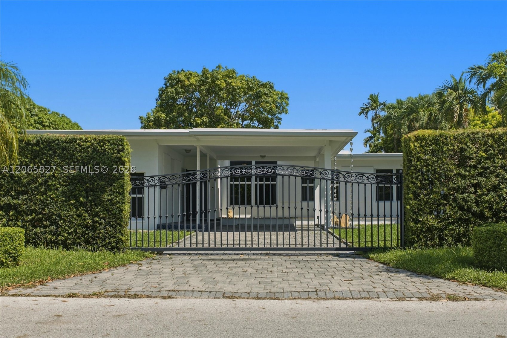 1525 Calais Dr, Miami Beach FL 33141