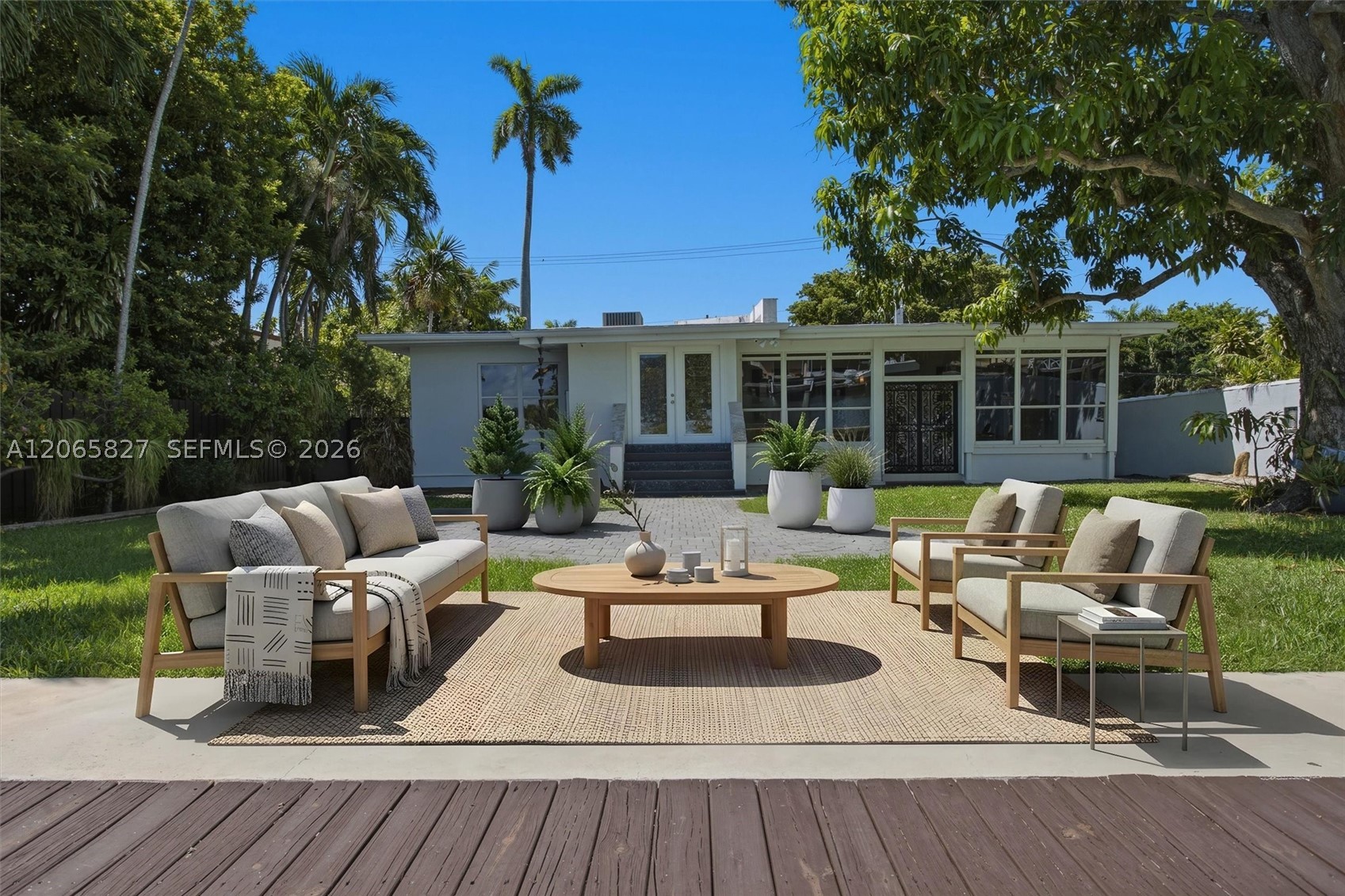 1525 Calais Dr, Miami Beach FL 33141