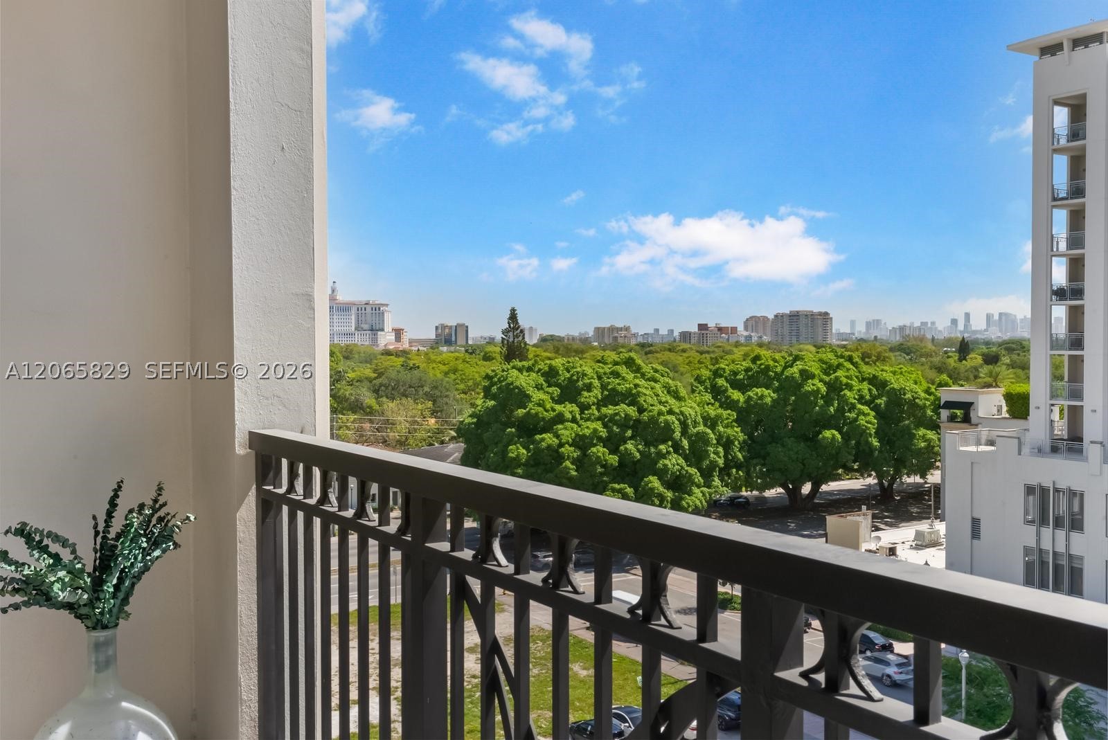 301 Altara Ave #630, Coral Gables FL 33146