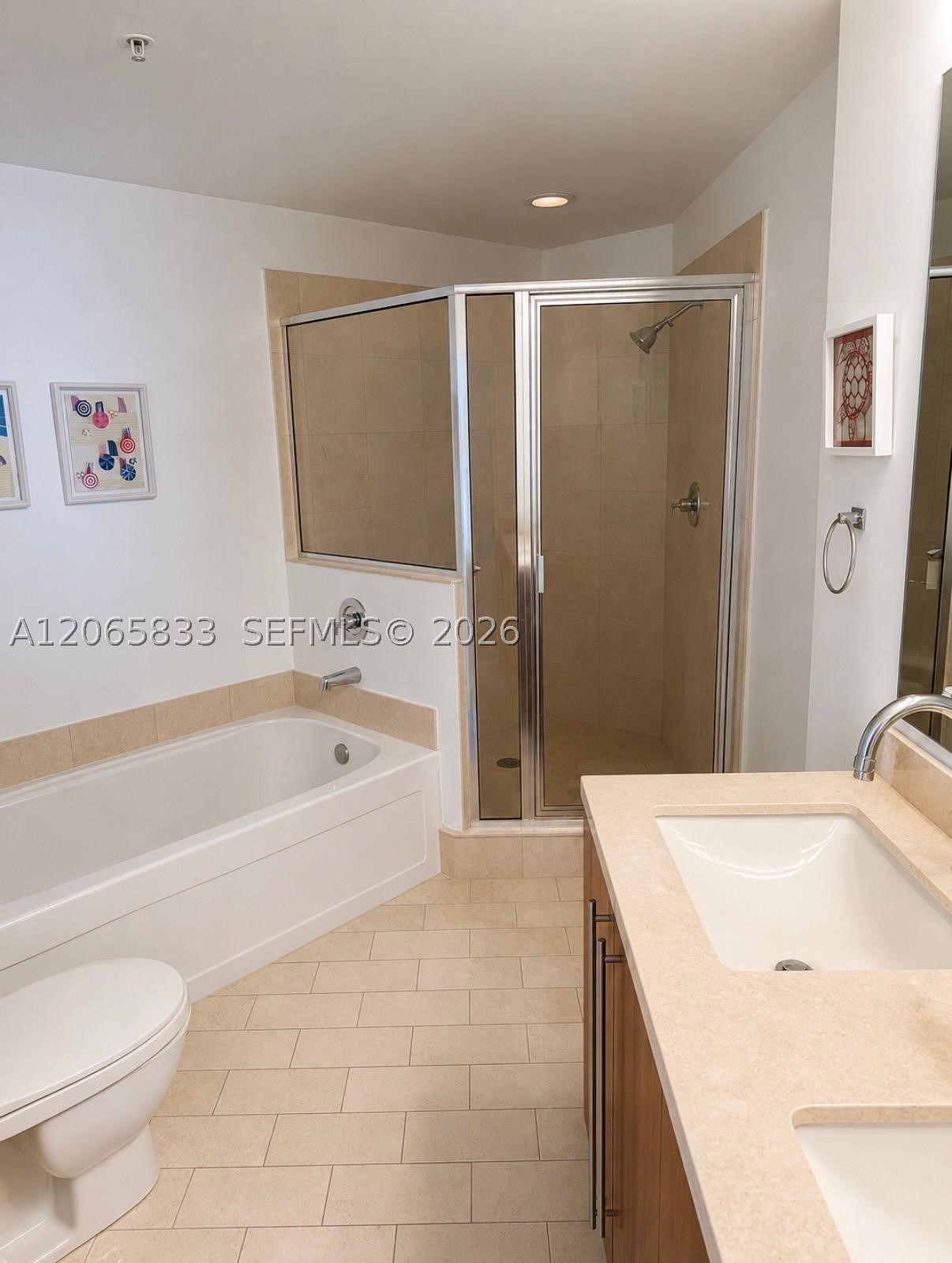 79 SW 12th St #1207-S, Miami FL 33130