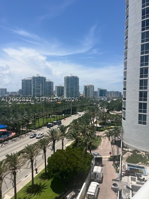 15901 Collins Ave #604, Sunny Isles Beach FL 33160