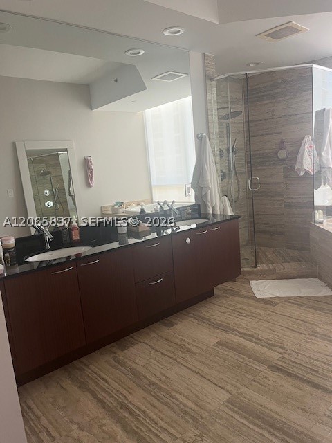 15901 Collins Ave #604, Sunny Isles Beach FL 33160